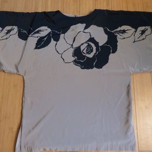 la chemise urban top bold floral blouse with bat wing sleeves xl